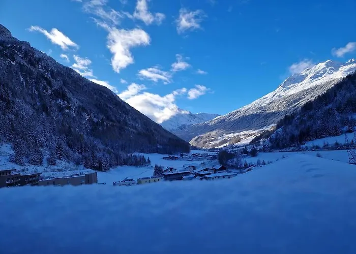 Rooftop By Northsouth *